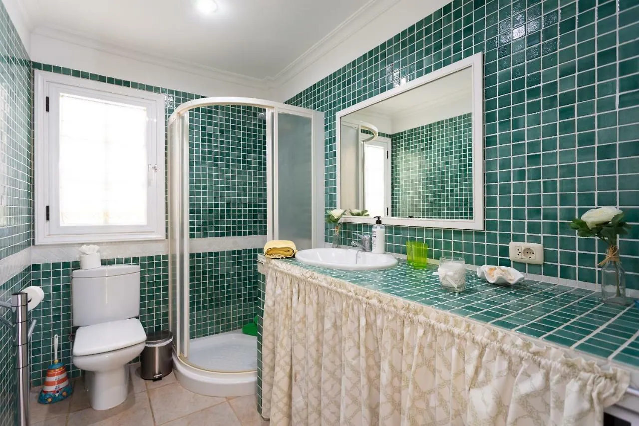 Vivatenerife - Villa With Pool, Jacuzzi And Sea View Chayofa Spain